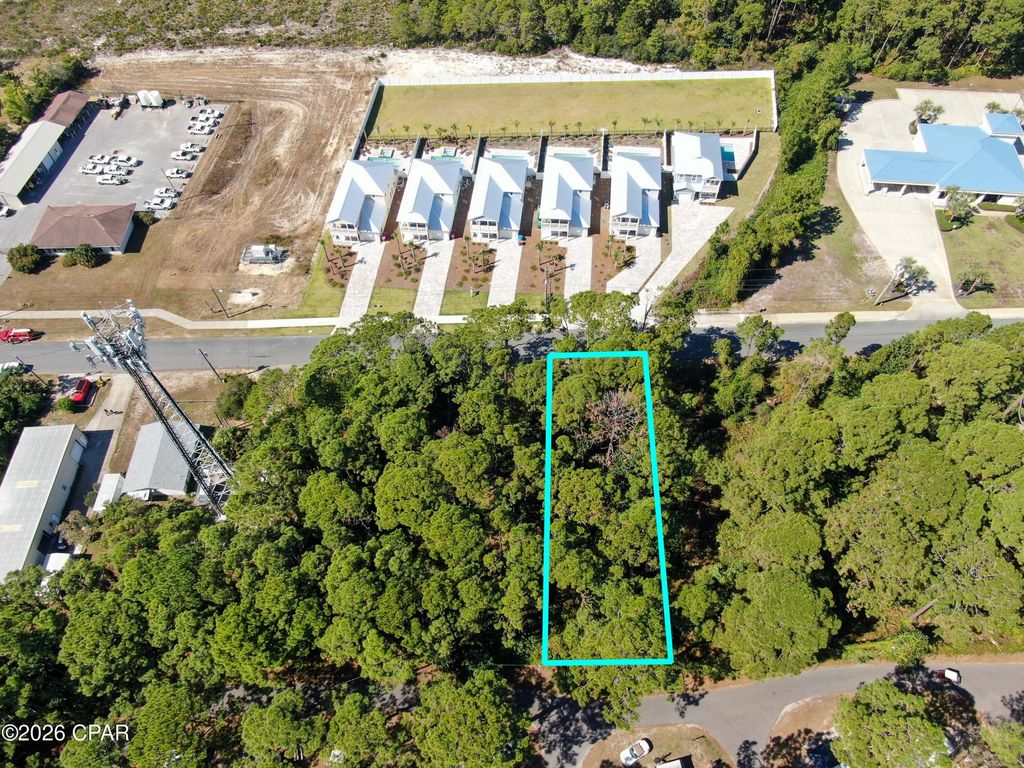 Image 4 of property listing at 509 Lyndell Lane, Panama City Beach, FL 32407