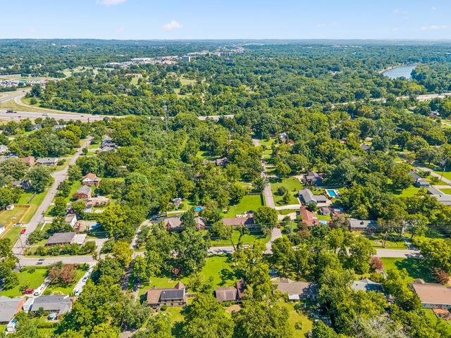 1128 Haysboro Ave, Nashville, TN 37216