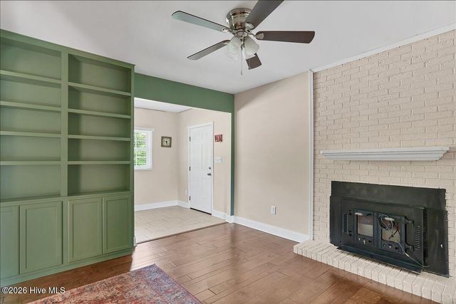 215 S Pinehurst Street, Aberdeen, NC 28315