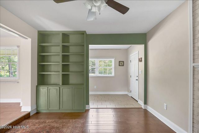 215 S Pinehurst Street, Aberdeen, NC 28315