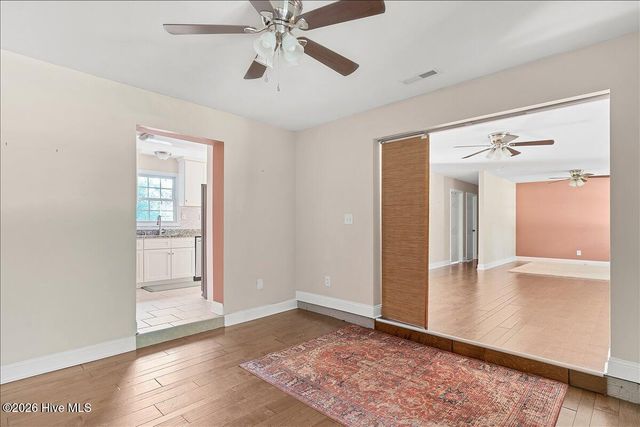 215 S Pinehurst Street, Aberdeen, NC 28315