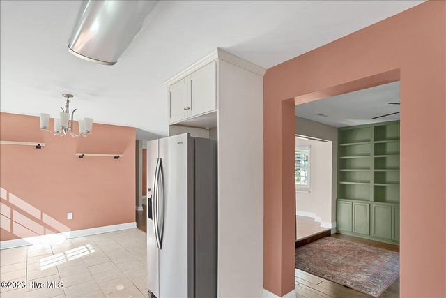 215 S Pinehurst Street, Aberdeen, NC 28315