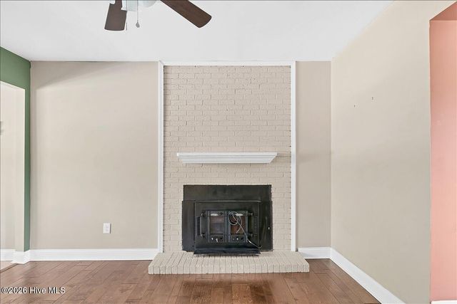 215 S Pinehurst Street, Aberdeen, NC 28315