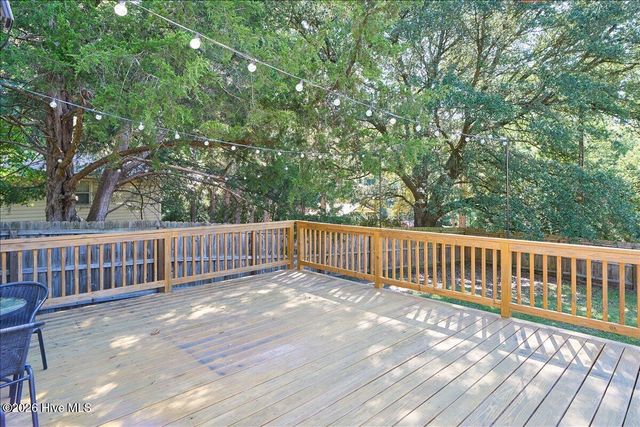 215 S Pinehurst Street, Aberdeen, NC 28315