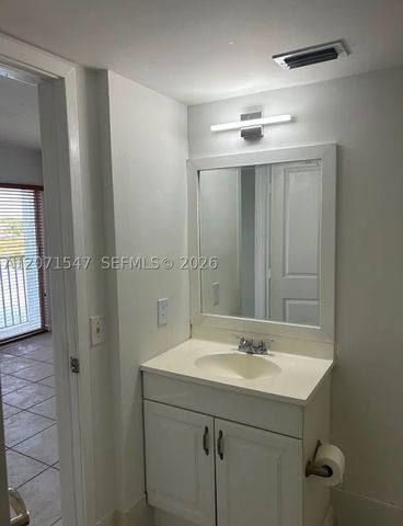 8720 N Sherman Cir 307, Miramar, FL 33025