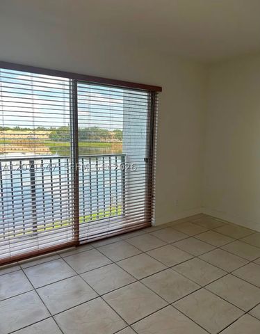 8720 N Sherman Cir 307, Miramar, FL 33025