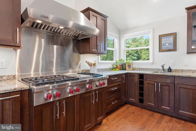 490 ELEANOR LN, Arnold, MD 21012