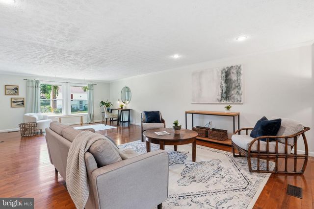 490 ELEANOR LN, Arnold, MD 21012