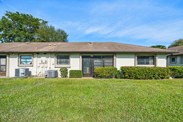 4866 Equestrian Road A, Boynton Beach, FL 33436