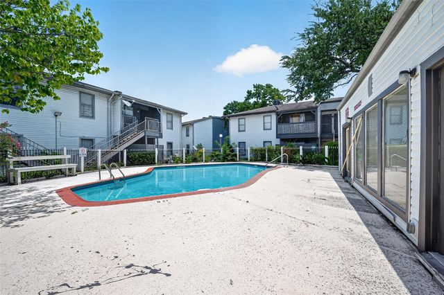 7200 Clarewood Drive 1904, Houston, TX 77036