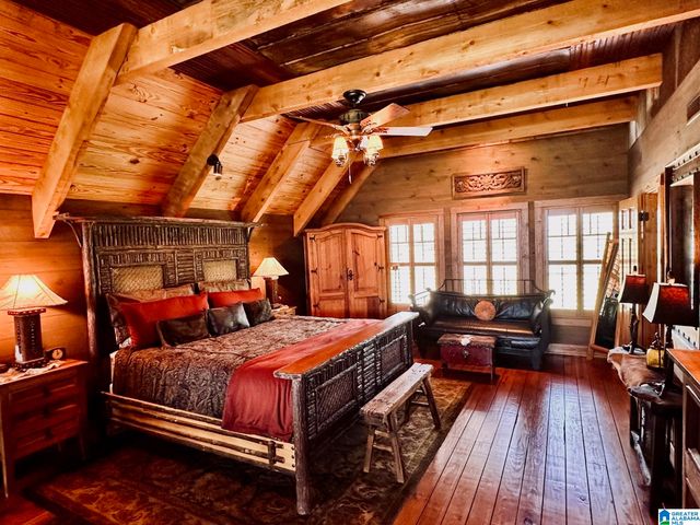 368 WHISPERING PINES LANE, Helena, AL 35080