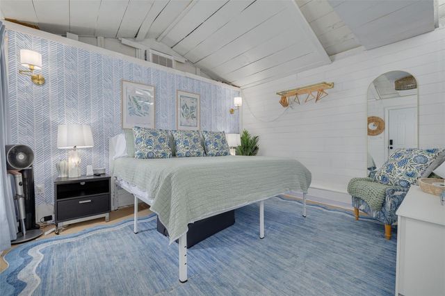 5127 29TH AVENUE N, St Petersburg, FL 33710