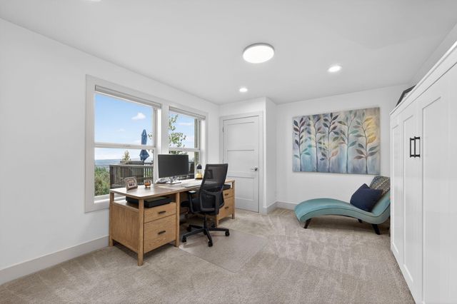 3345 NW Panorama Drive, Bend, OR 97703