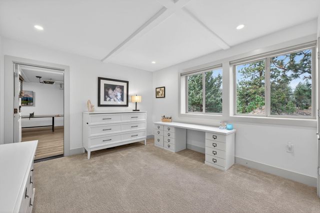 3345 NW Panorama Drive, Bend, OR 97703