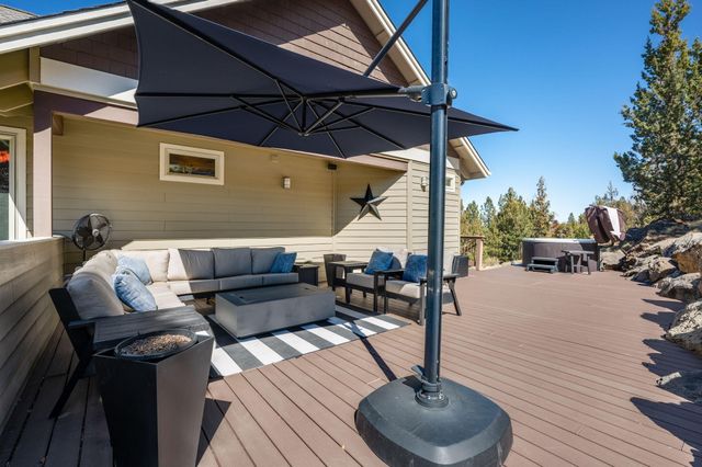 3345 NW Panorama Drive, Bend, OR 97703