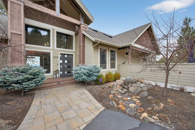 3345 NW Panorama Drive, Bend, OR 97703