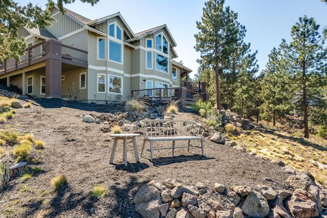 3345 NW Panorama Drive, Bend, OR 97703