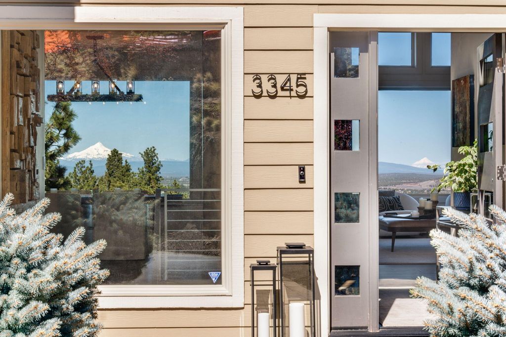 3345 NW Panorama Drive, Bend, OR 97703