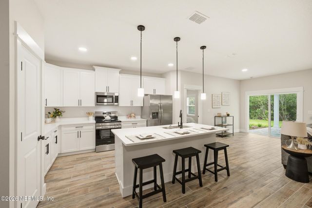 5625 GRAND CAYMAN Road, Jacksonville, FL 32226