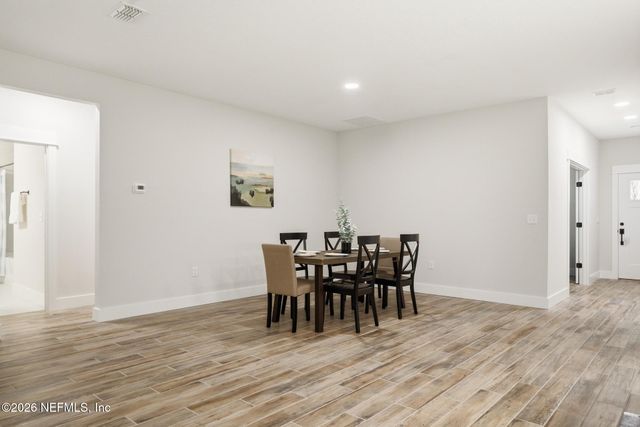 5625 GRAND CAYMAN Road, Jacksonville, FL 32226