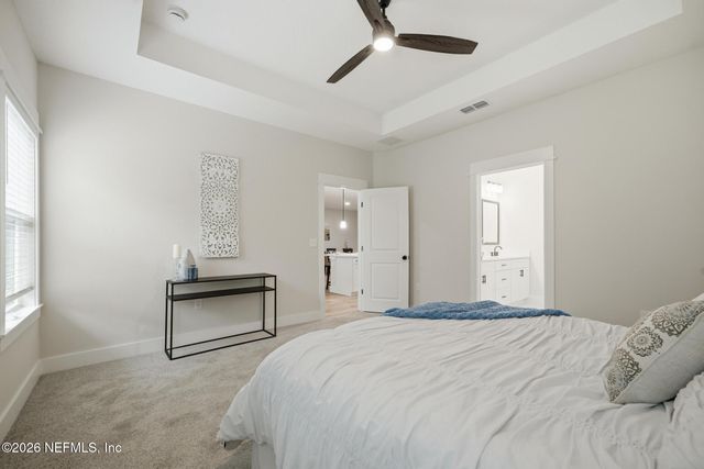 5625 GRAND CAYMAN Road, Jacksonville, FL 32226