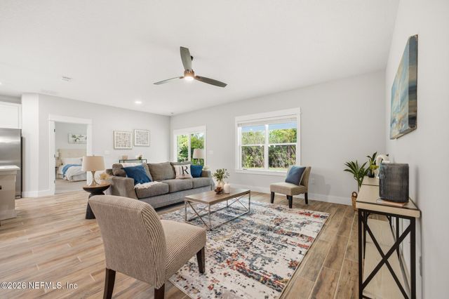 5625 GRAND CAYMAN Road, Jacksonville, FL 32226