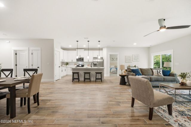 5625 GRAND CAYMAN Road, Jacksonville, FL 32226