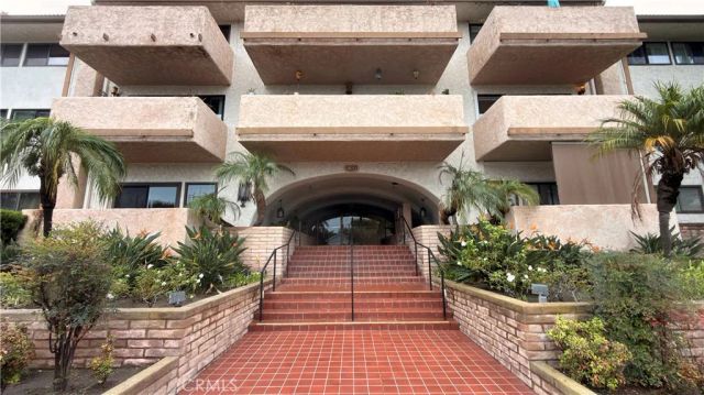 12300 Montecito Road 24, Seal Beach, CA 90740
