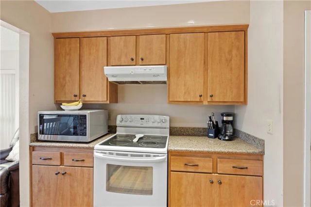 12300 Montecito Road 24, Seal Beach, CA 90740