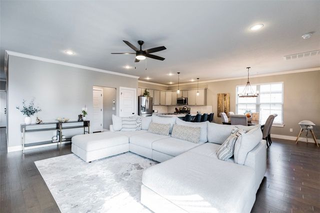 1407 Park Street, Lowell, AR 72745