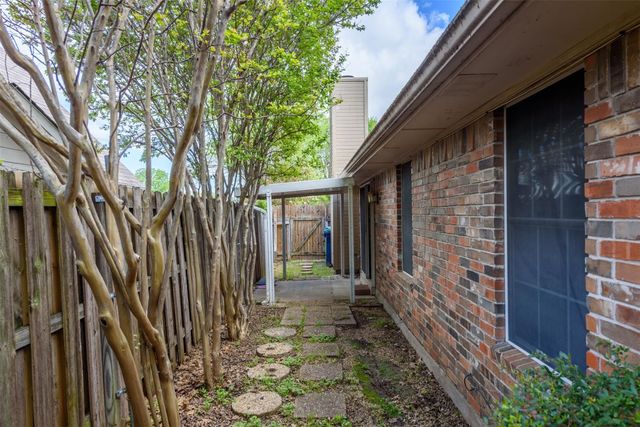 1902 Lee Drive, Denton, TX 76209