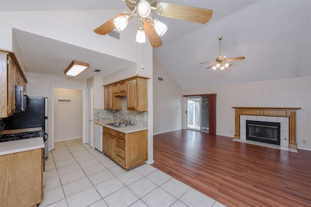 1902 Lee Drive, Denton, TX 76209