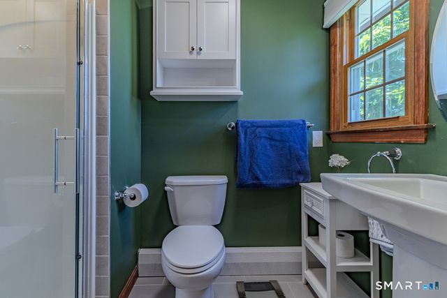 5 Urban Lane, Newington, CT 06111