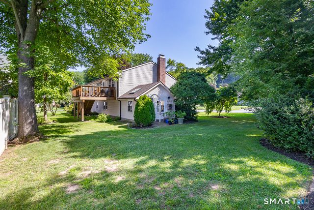 5 Urban Lane, Newington, CT 06111