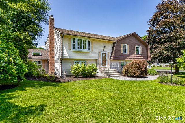 5 Urban Lane, Newington, CT 06111