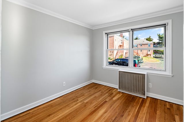 23 Standish Road APT 2, Stamford, CT 06902