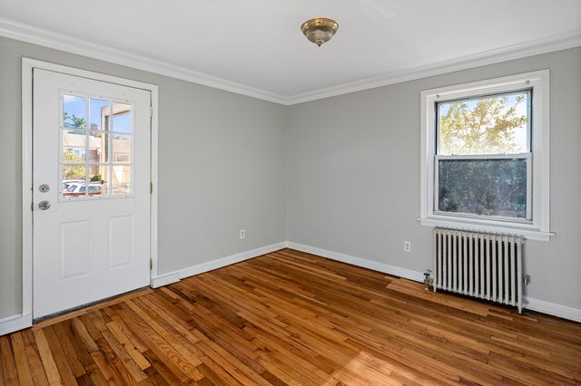 23 Standish Road APT 2, Stamford, CT 06902