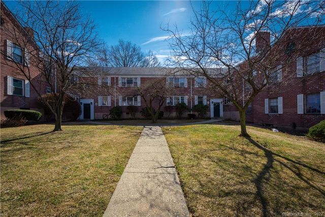 23 Standish Road APT 2, Stamford, CT 06902