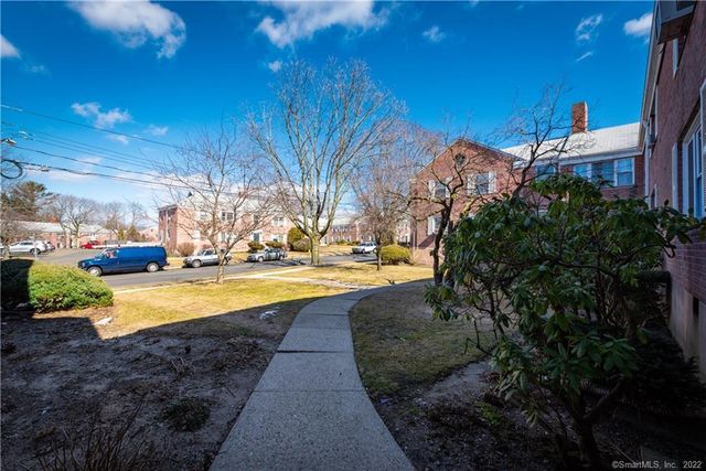 23 Standish Road APT 2, Stamford, CT 06902