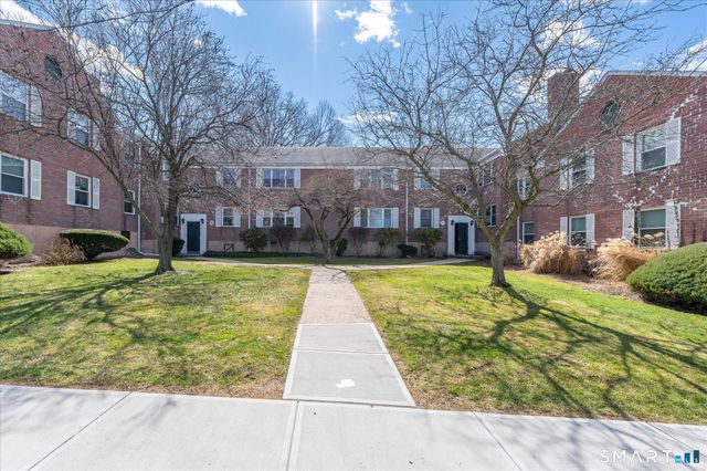 23 Standish Road APT 2, Stamford, CT 06902