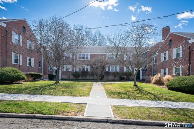 23 Standish Road APT 2, Stamford, CT 06902