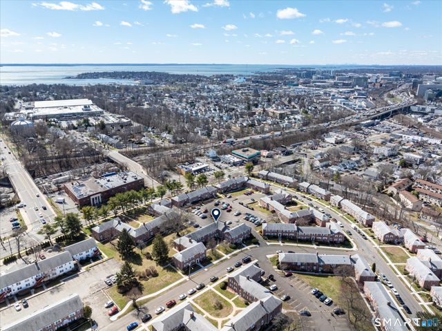 23 Standish Road APT 2, Stamford, CT 06902