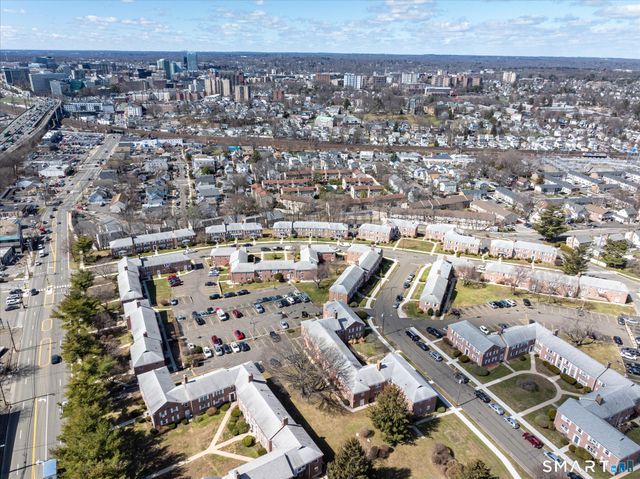 23 Standish Road APT 2, Stamford, CT 06902