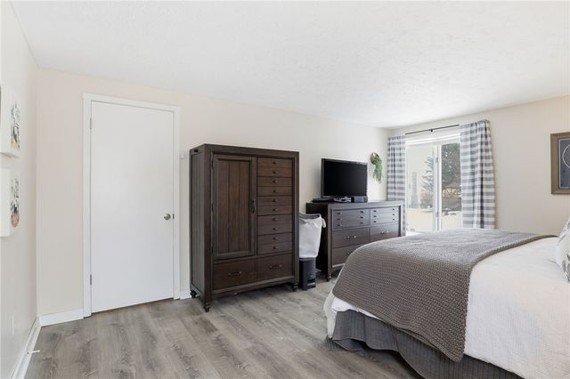 23 Copper Woods, Pittsford, NY 14534