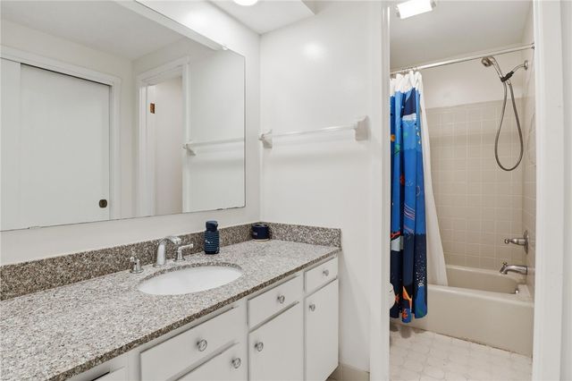 23 Copper Woods, Pittsford, NY 14534