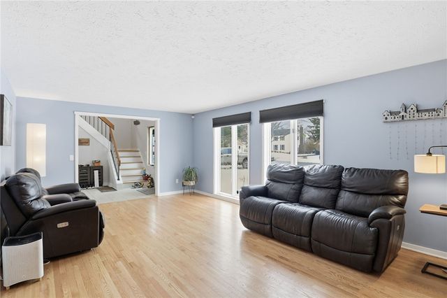 23 Copper Woods, Pittsford, NY 14534