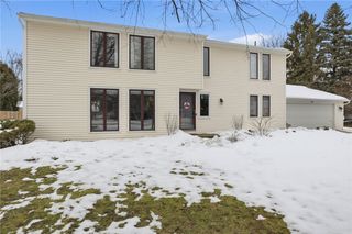 23 Copper Woods, Pittsford, NY 14534