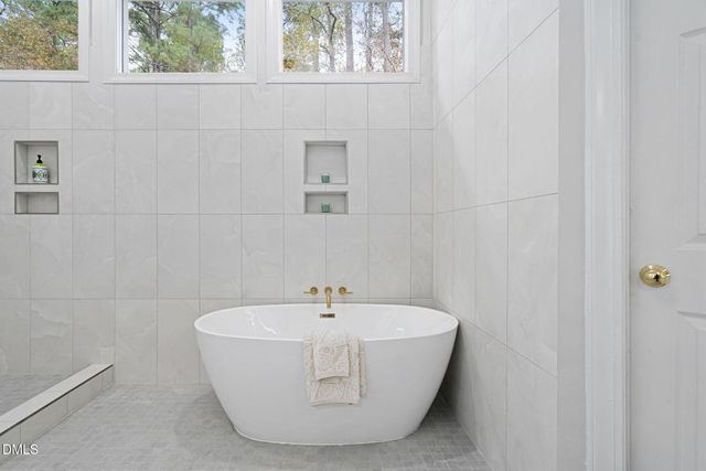 101 Turquoise Creek Drive, Cary, NC 27513