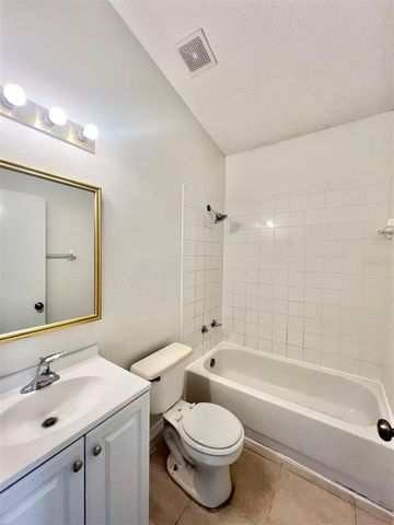 464 SPREADING OAK CIRCLE, Apopka, FL 32712