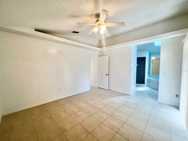 464 SPREADING OAK CIRCLE, Apopka, FL 32712